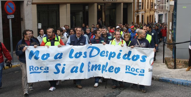 La marcha de los trabajadores de Roca llegó a mediodía a Mairena del Alcor / Sevilla Actualidad