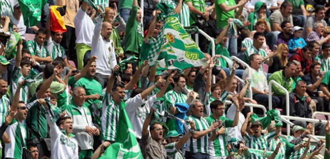 Cuatro aficionados béticos fueron agredidos en San Sebastián / REALBETIS