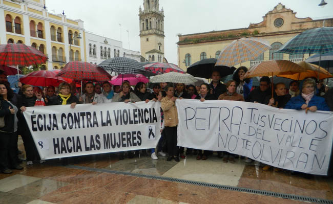 concentracion-protesta-muerte-mujer-violencia-machista