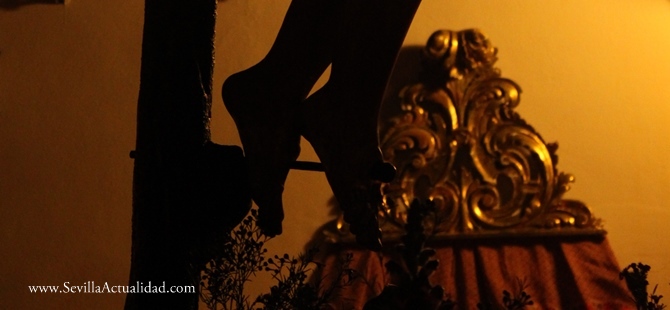 La imagen del Crucificado de los Vaqueros de Escardiel permanece en la Parroquia del Divino Salvador de Castilblanco hasta el primero de mayo / Juan Carlos Romero