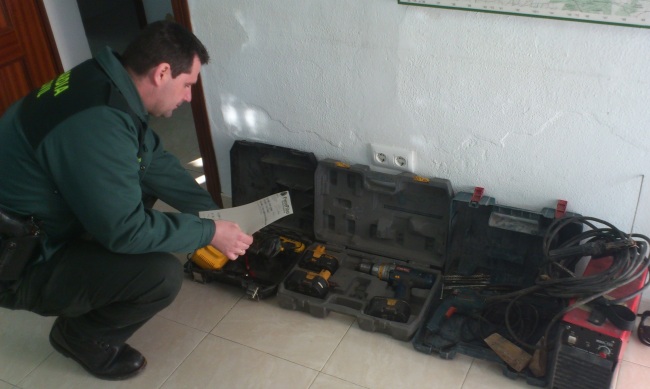 guardia-civil-robo-herramientas
