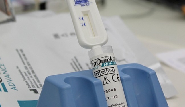 prueba-vih-ong-adhara-campan-alejandro-copete-2