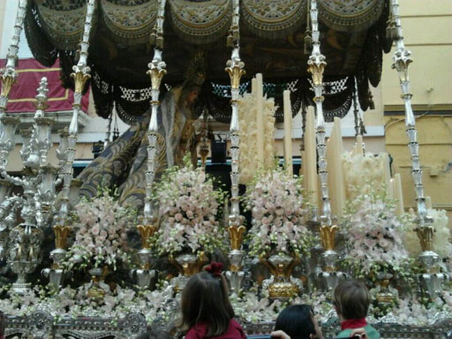 virgen-angeles-jueves-santo