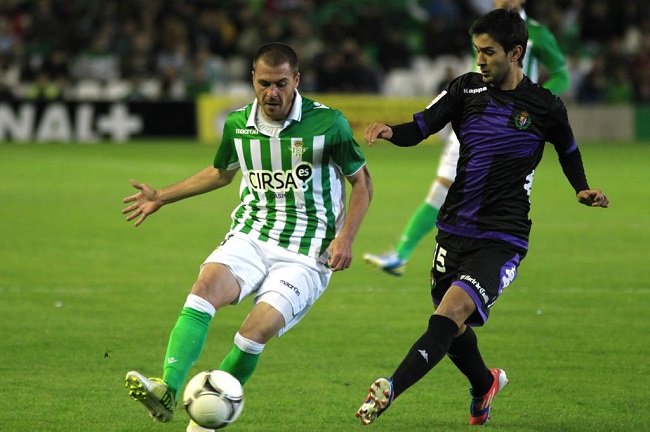 Chica volvió a poblar este lunes el once bético / REAL BETIS