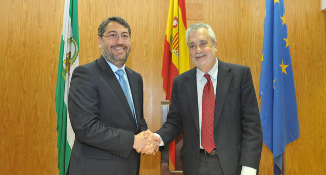 La Alcaldía de Castilblanco no informó a los vecinos ni a la oposición de la visita institucional del presidente de la Junta al Ayuntamiento de Castilblanco / Sevilla Actualidad