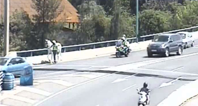 guardia-civil-rescate-caballista-se-30