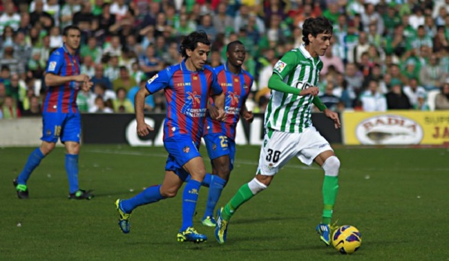 Pie de foto: Vilarchao sueña con volver a vestir la camiseta del primer equipo / REAL BETIS