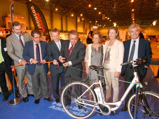 zoido-inauguracion-salon-bicicleta