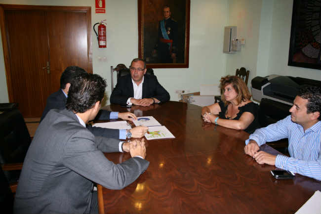 corteginles y alcalde san juan