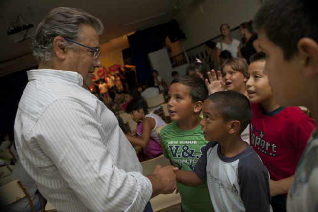 Clausura programas para menores