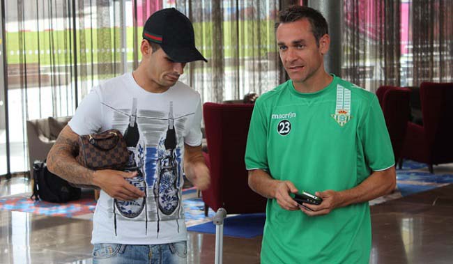 alex-martinez-betis-oficial