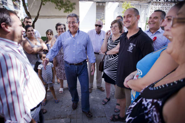 zoido-vecinos-plaza-kirri