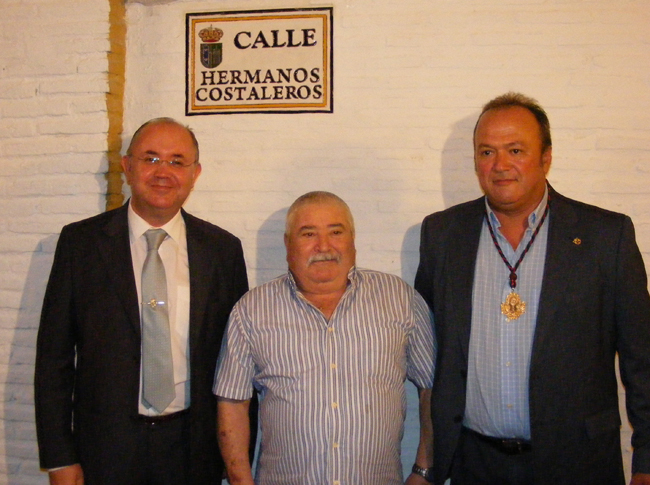 calle hermanos costaleros gines