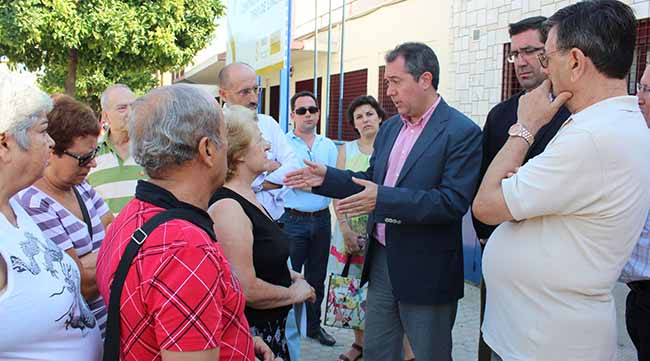 espadas-piscina-tiro-linea