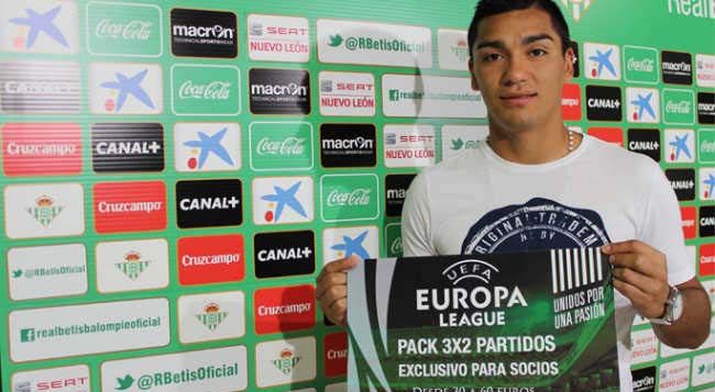 lolo-reyes-betis-oficial