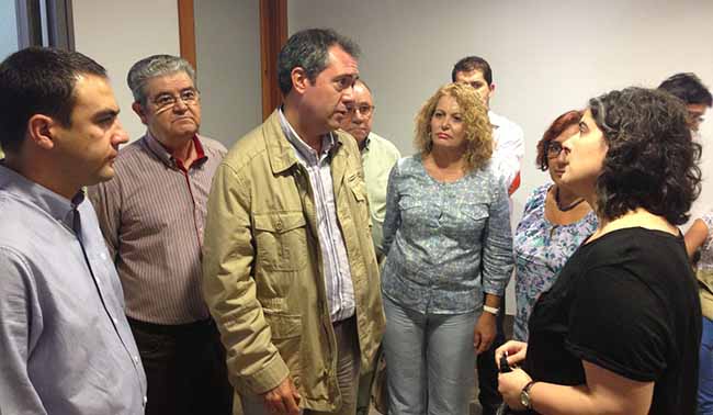 espadas-biblioteca-macarena