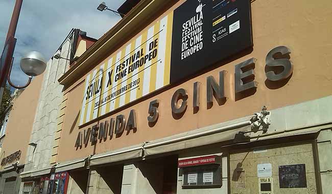 cines-sevilla-angel-espinola