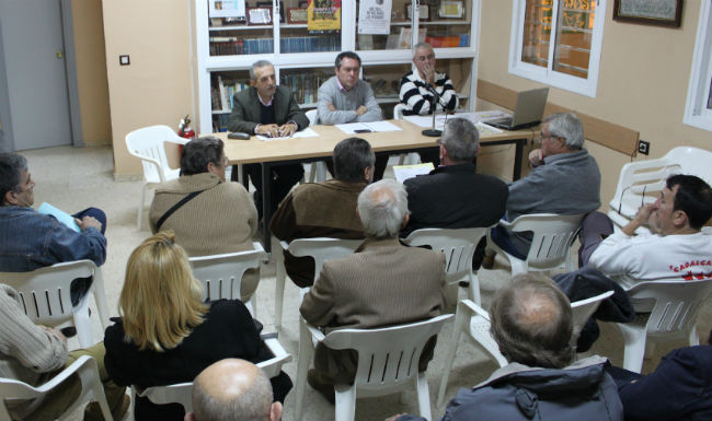 espadas en su eminencia