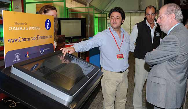 villalobos-inaugura-feria-naturaleza-turismo-activo