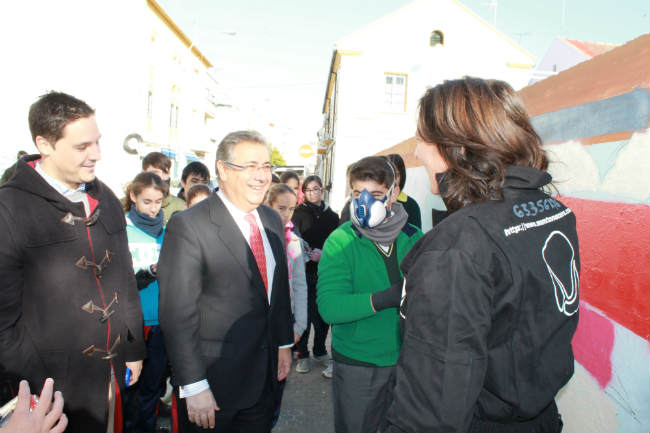 Zoido graffitis espacio ciudadano Los Alambres