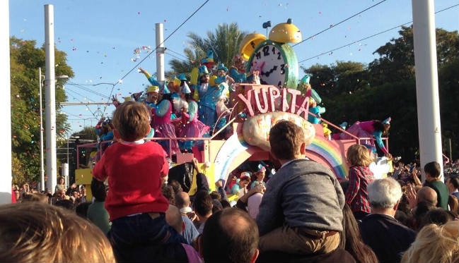 gente-carrozas-infantiles