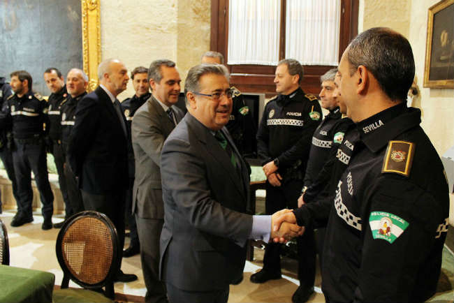 zoido reconocimiento policia local