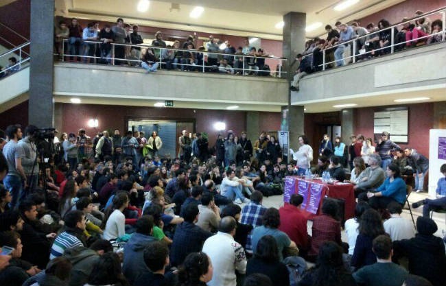 podemos-universidad-complutense-oficial