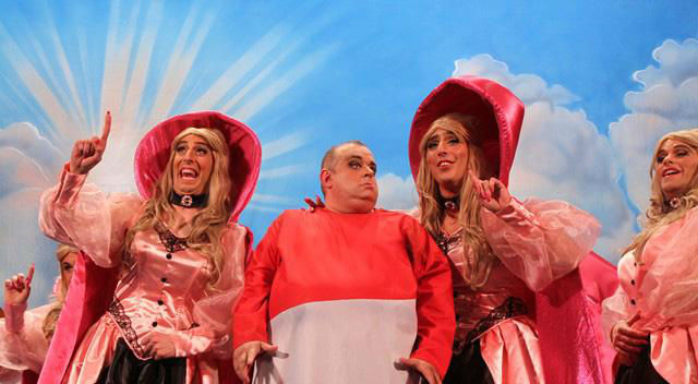 chirigota-las-divinas-de-la-muerte-fotos-semifinales 22