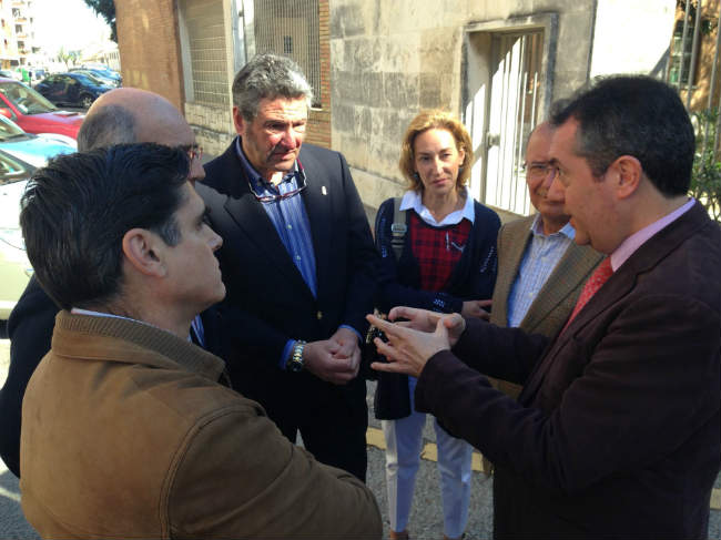 2014-04 espadas comerciantes los remedios altadis