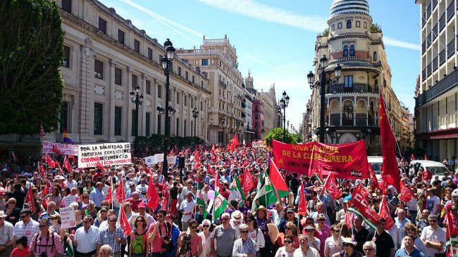 manifestacion-sindicatos-1mayo2014-ugt