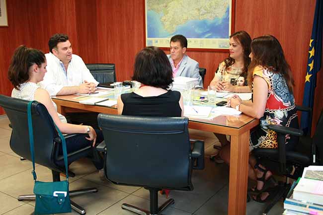 reunion-alcalde-directora-infraestucturas