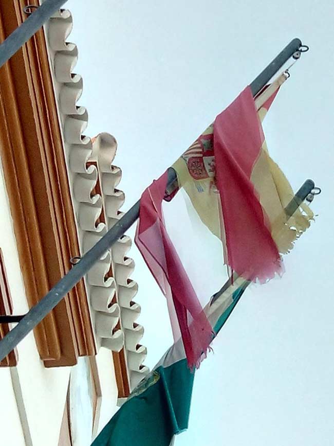 Banderas-Villaverde-1