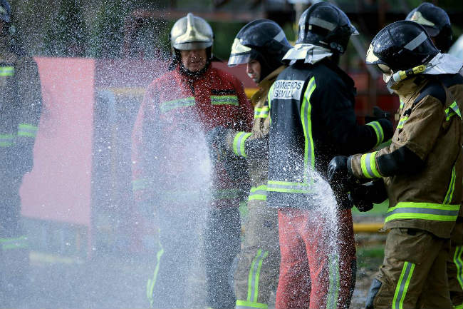 bomberos-agua-sevilla