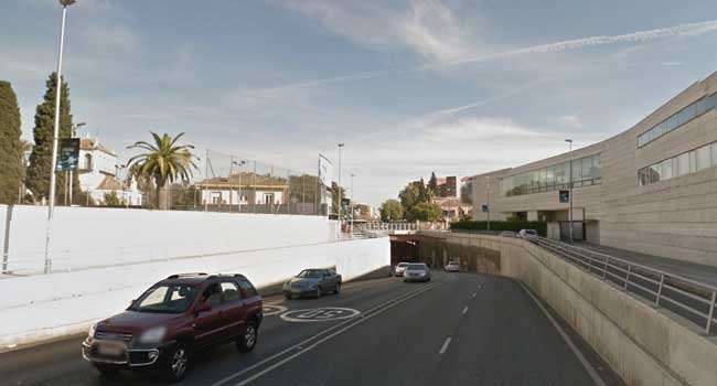 Paso subterráneo de Bueno Monreal/ SA