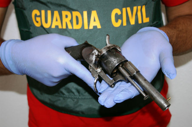 revolver-guardiacivil