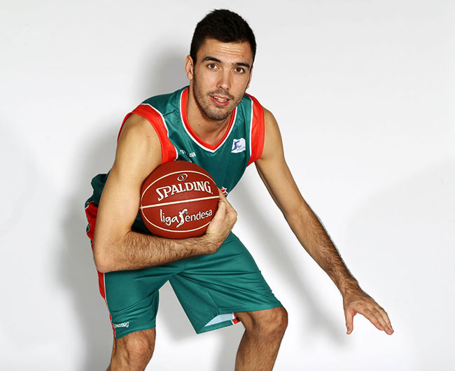 1415 SEV PIERRE-ORIOLA-5 medios