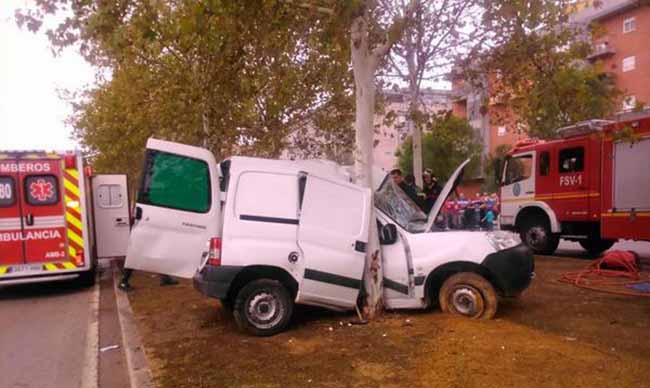 accidentre-trafico-parsi-bomberos