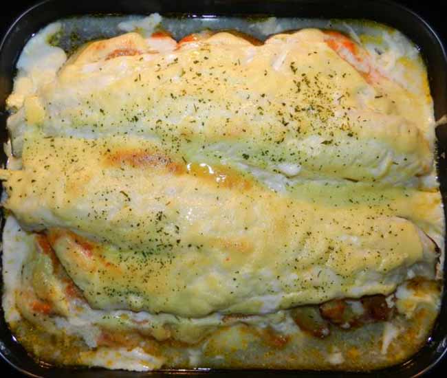 Lomos limpios de bacalao fresco con salsa de mayonesa al ajo (ali-oli)