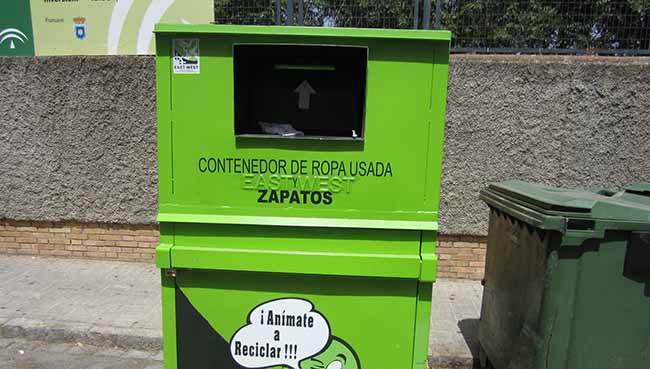contenedor ropa usada-carmona