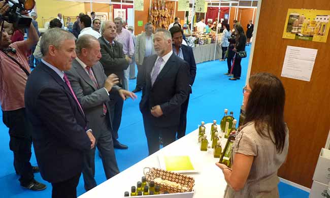 inaugura-feria-muestras-olivares