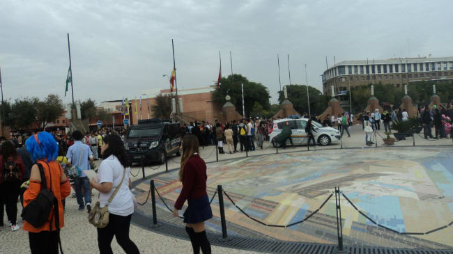 desalojo-mangafest14-MajonilloLoLaZo-twitter