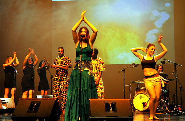 feria-naciones-danzas