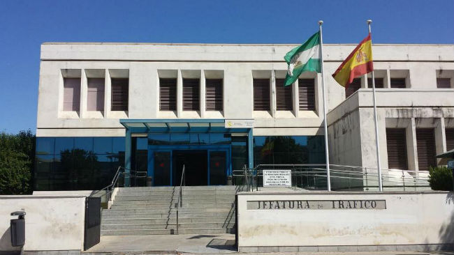 jefatura-trafico-sevilla-manueldminguez-twitter