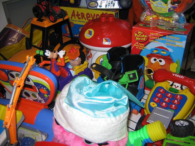 juguetes-hirian-aldizkaria-flickr