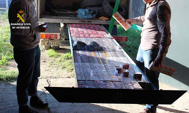 doble-fondo-furgoneta-cajetillas-carmona