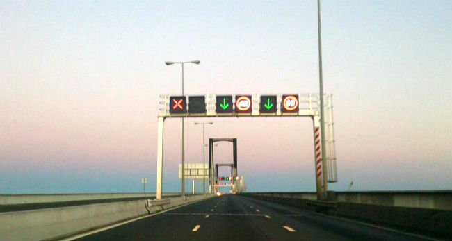 puente-v-centenario-interior-evaalvarez87-twitter