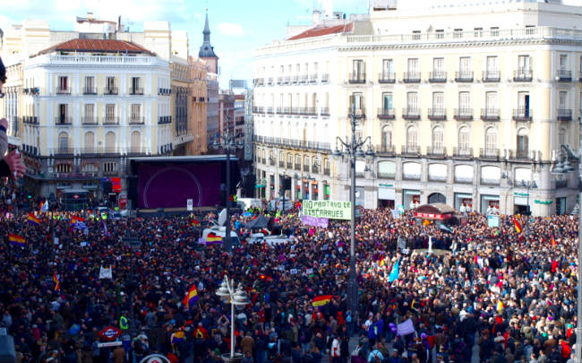 puerta-sol-marcha-cambio-podemos