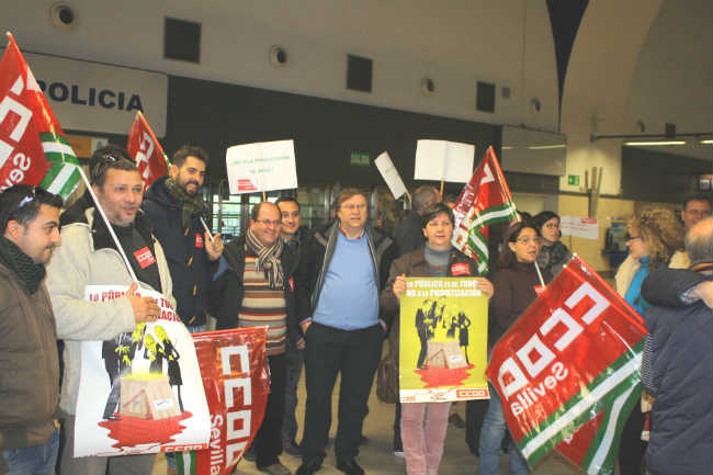 con trabajadores aeropuerto3