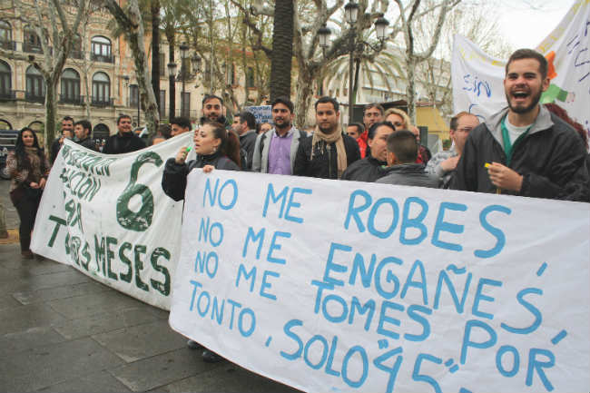 IU con trabajadores Plan Empleo Joven1