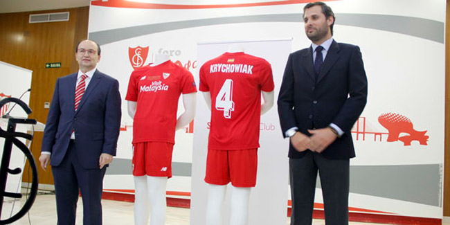 camisetas-uefa-varsovia